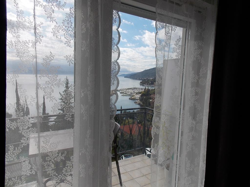 Apartment Ellalinda Opatija Exterior foto